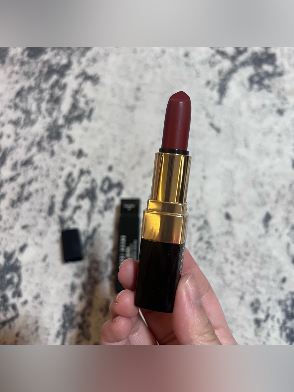 Bobbi Brown Lip color Burnt Red 9 discontinued - Picture 10 of 11